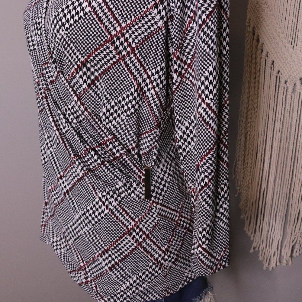 ‎Charter Club | Stretch Knit Printed Wrap Top Small - Picture 4 of 6